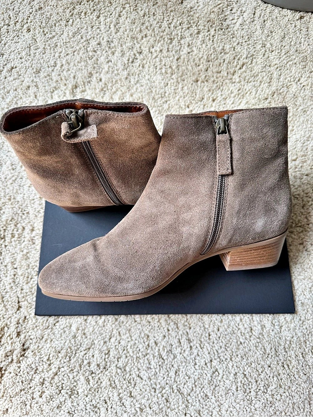 Aquatalia Taupe Suede Double Zip Ankle Boots Size 8 Made in Italy